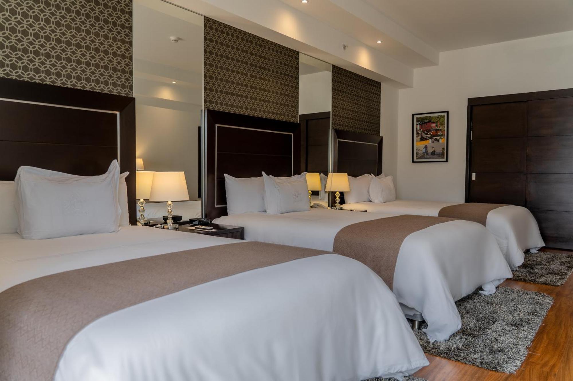 Jose Antonio Deluxe Hotel Lima Buitenkant foto